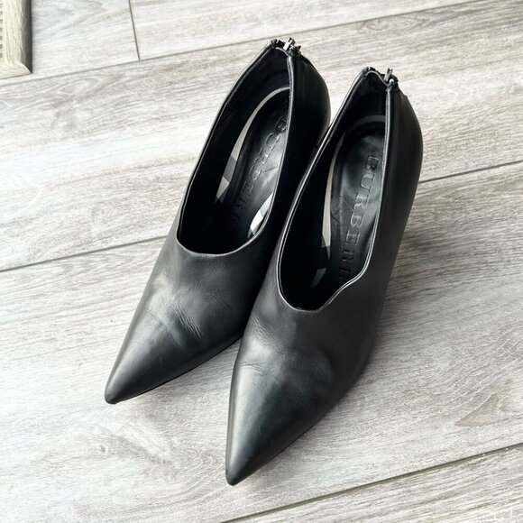 Burberry Black Buttery All Leather Heeled Booties Made in Italy - Picture 1 of 16